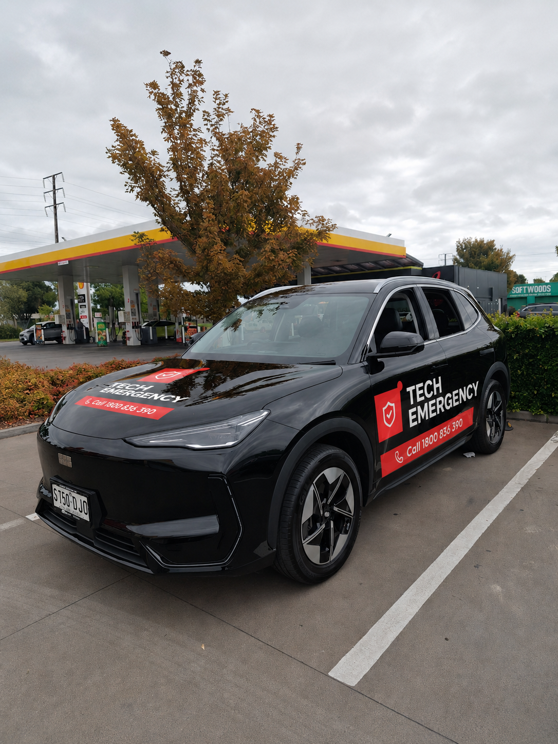 Tech Emergency black Geely EX5 — Adelaide's electric mobile IT fleet